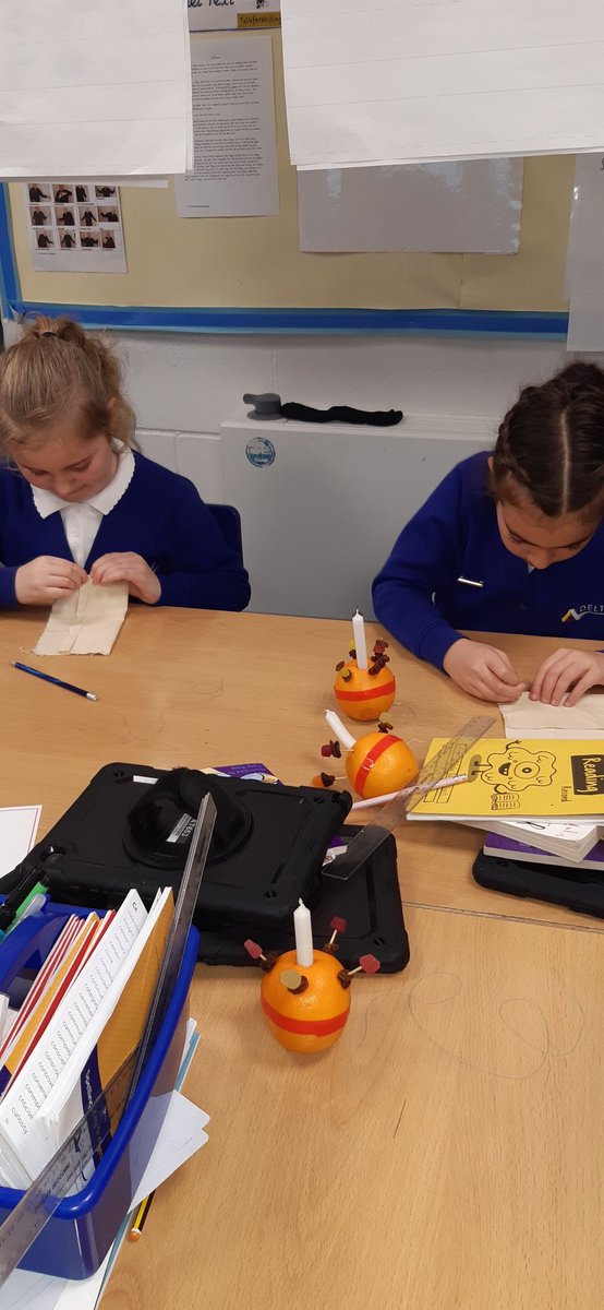 carmichaelmrs1's tweet photo. Year 4 developing their sewing skills for their Roman purses.@DeltaCraven https://t.co/LObJ8rFzoe