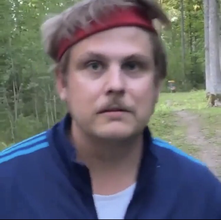 BrixtonDiscGolf's tweet image. Does anybody know who this guy is? Forehand ace with contagious laughter? It’s an iconic disc golf moment and it deserves an iconic disc golf card. Link to video. reddit.com/r/ContagiousLa…