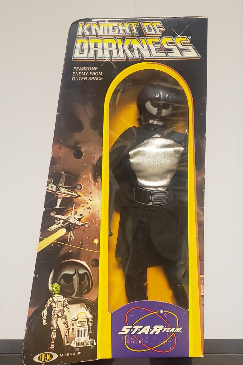 ThingsShocking's tweet photo. I don't just like movies that ripped off Star Wars ... I like the toys as well 😜
#starwars #starwarsknockoff #knightofdarkness #idealtoys #darthvader #captainaction #70stoys #starwarsbootleg #actionfigure https://t.co/wX3dQc3Ns5