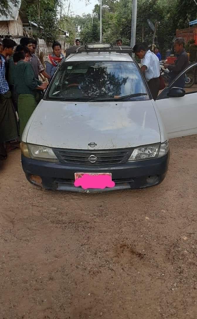 koosljk's tweet photo. A car driving by a civilian was shot multiple times by Myanmar’s junta at near Myaing industrial estate in Magway region. The driver, U Htay Mg was dead on the spot at the scene.   #EndImpunity #Dec8Coup #WhatsHappeningInMyanmar https://t.co/uABXZwbwUo