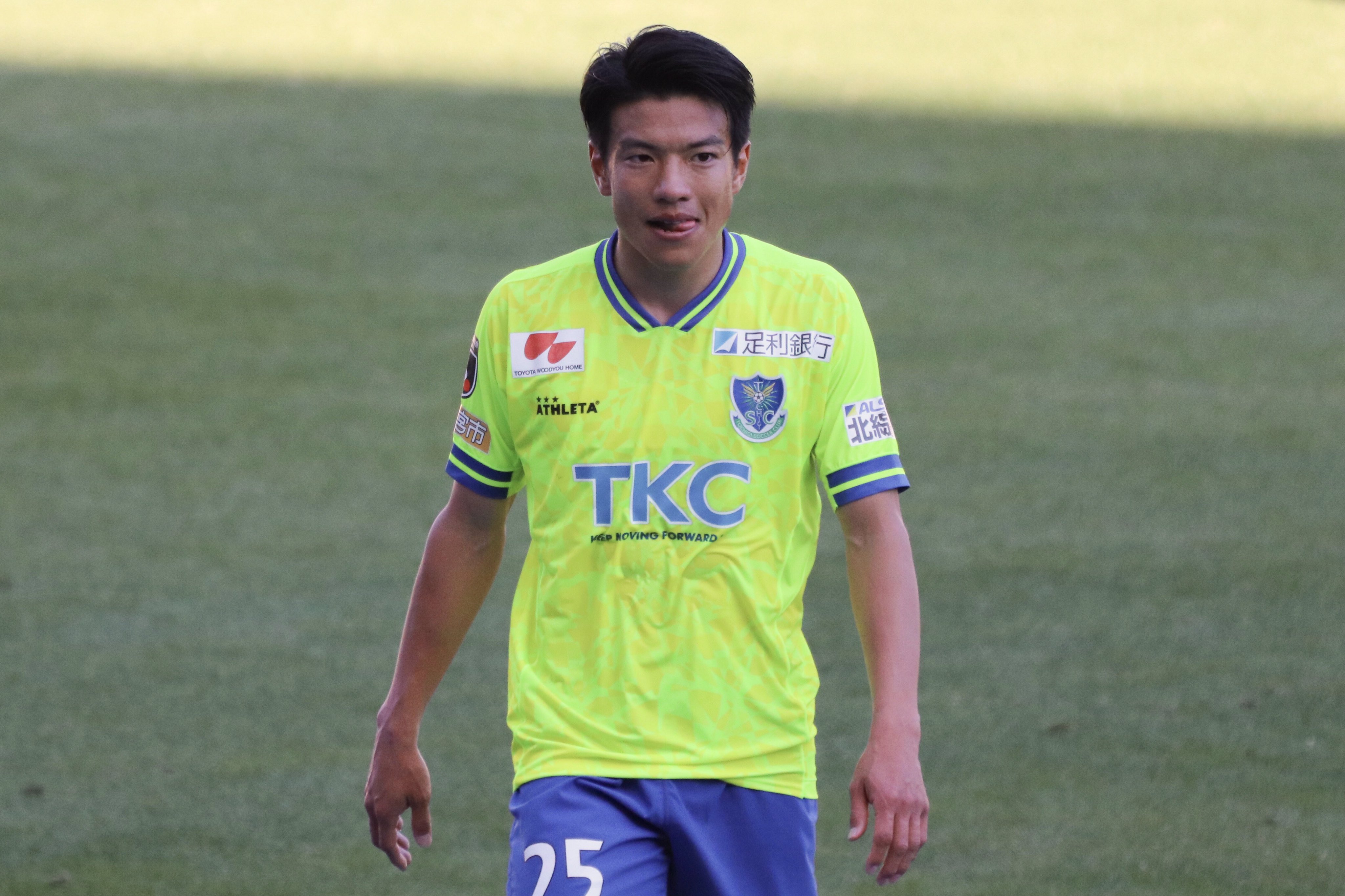 あこ 21年 最終節のお写真 21 12 5 カンセキスタジアムとちぎ 栃木sc Vs Fc琉球 佐藤祥選手 栃木sc 背番号25 Mf 佐藤祥 Tochigisc Keepmovingforward 全員戦力 サッカー Jリーグ カンセキスタジアムとちぎ 宇都宮 栃木 ありがとうご