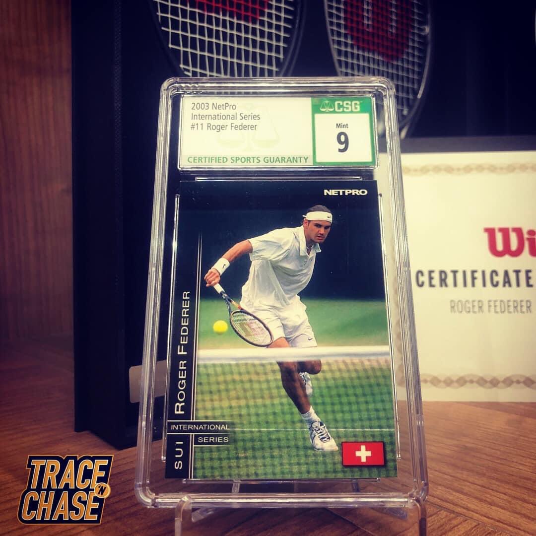 tracenchase's tweet image. Another beauty 🎾🔥
@rogerfederer #11 - 2003 @NetProCards International Premium Glossy Series limited to just 1000 cases💥

#tennis #atp #netpro #tenniscards #sportscards #netprocards #tennisfan #usopen #tradingcards #sports #thehobby #whodoyoucollect #rogerfederer #Wilson