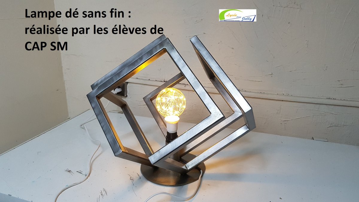 acnancymetz's tweet photo. À l’occasion de la semaine des lycées professionnels, découvrez les chefs d'œuvre réalisés par les élèves de l’académie 
👉Création d'une lampe et d'une table basse par les élèves de CAP Serrurier Métallier du lycée Charles Jully de Saint-Avold
+ d'infos : https://t.co/ZplyooovDx https://t.co/tBEJ3IwG1w