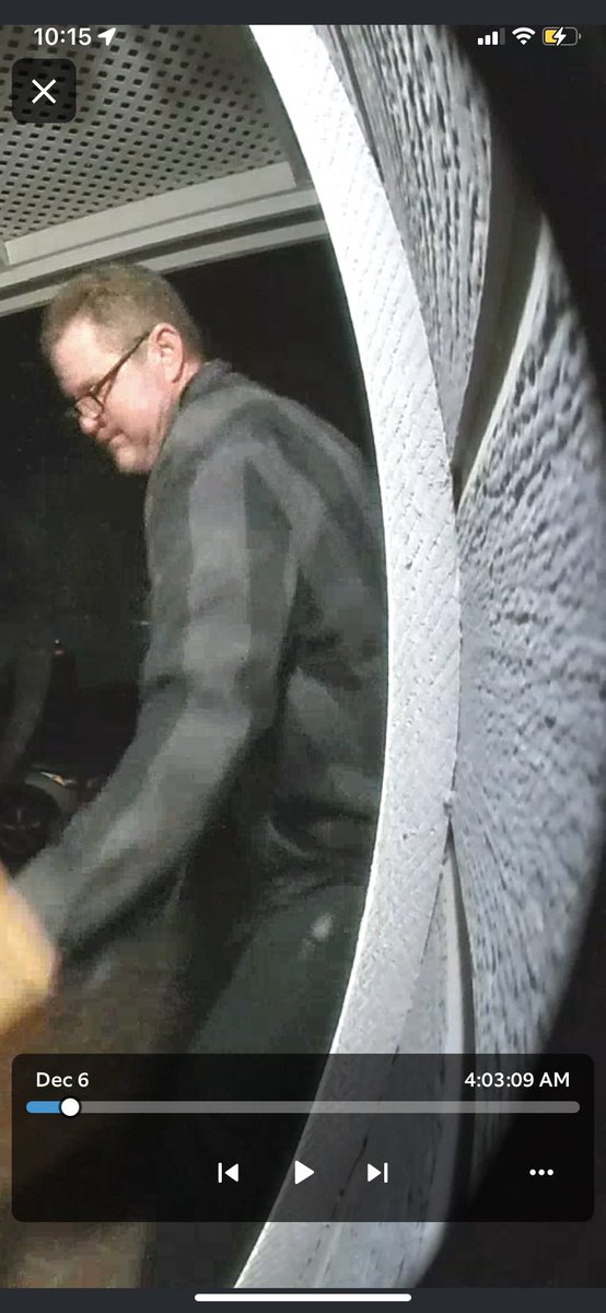 ARCAYMAN7's tweet photo. #ABC7Eyewitness please help us catch this thief. So sad for this man, but looking for exposure and hopefully justice https://t.co/kqy5pUVtCL