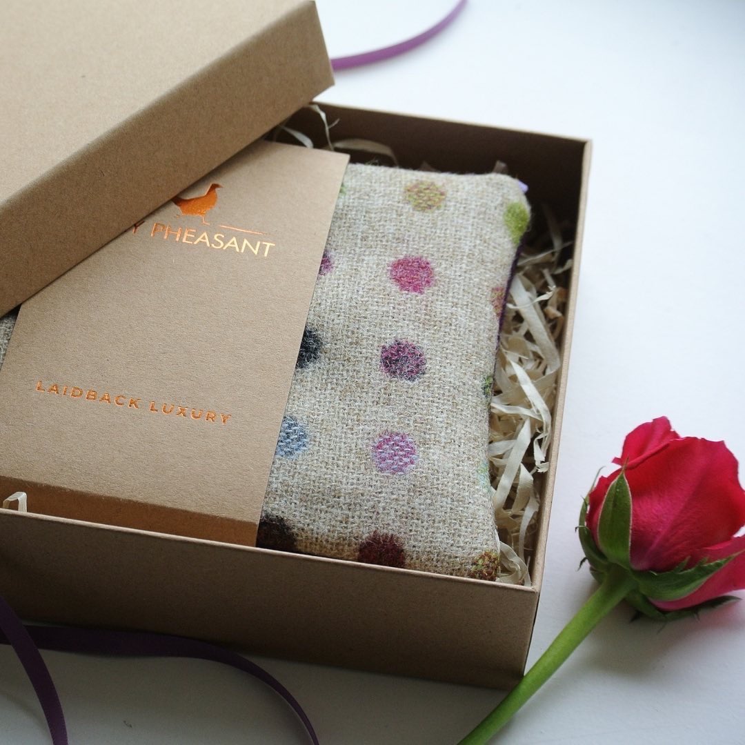 Luxury wool gifts for under £30.

Country living brought to you by Lazy Pheasant. 💖🎄🎁

Shop the Style
lazypheasant.com

#luxury #luxurygifts #giftideas