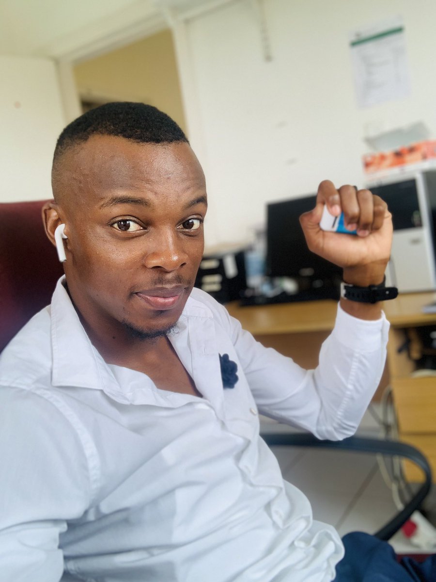 captainNtwenhle's tweet photo. 🌚 https://t.co/Jvc3BJsShJ