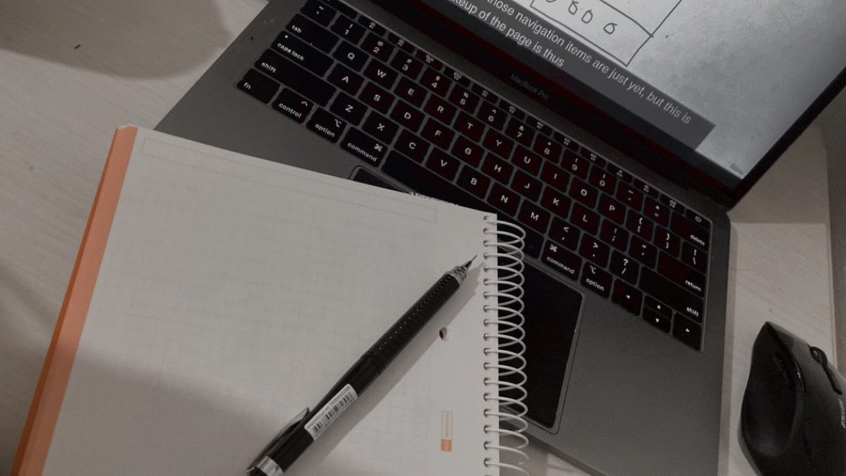yueishere's tweet photo. Today was learning uiux. 
It makes me really excited. 

#uidesign #uiuxdesign #uiux #sketch #design https://t.co/xoBKxBBGPy
