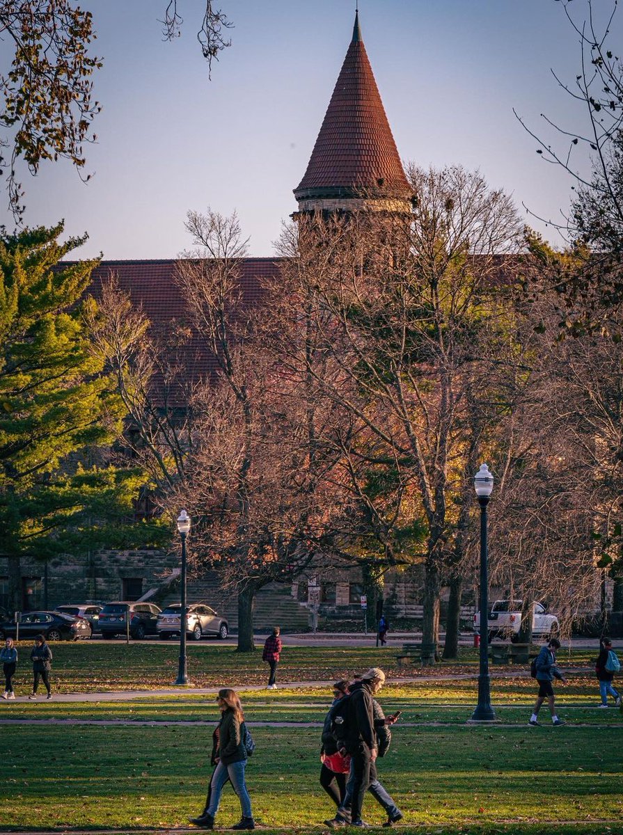 Nothing is more important than self-care. ❤️ These mental health and wellness resources are there for Buckeyes dealing with stress and burnout: go.osu.edu/tw-mentalhealth 

📸: @anolie18 (IG)