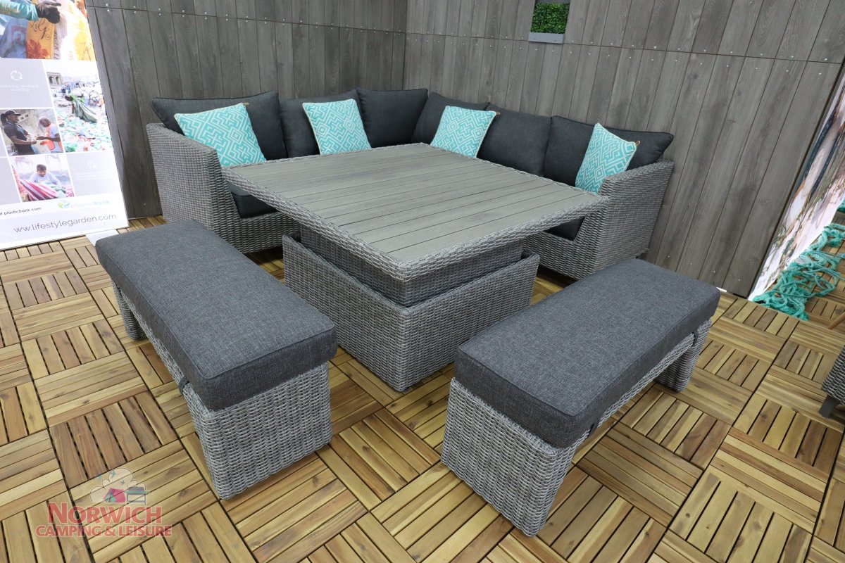 norwichcamping's tweet photo. *PRE-ORDER 2022 FURNITURE WITH £100 DEPOSIT!*
Global under-supply means that prices will rise next year. Fix the price now & avoid the mad rush when the sun comes out again!
*0% FINANCE OVER 12 MONTHS*
> https://t.co/TErehlOHyT
#GardenFurniture #2022models #preorder2022 https://t.co/sr7lPXYRfa