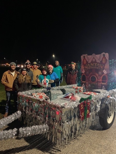 ChoiceOneBank's tweet photo. Congrats to our Coopersville office on the recent float award! The office was a part of the 41st Annual Coopersville Nighttime Christmas Parade, and was awarded "Best Themed Float!" #ChoiceOneBank #ChoiceOneCommunity https://t.co/LJwAUWq4zW