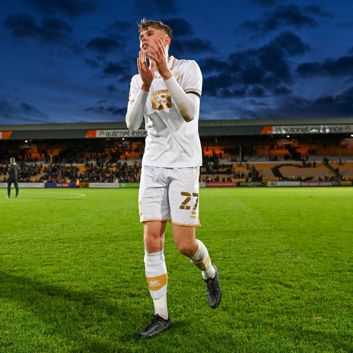 OfficialPVFC's tweet photo. 🛍 | Club Shop Update

Tomorrow our club shop will be opening late until 8.30pm and you have the opportunity to meet Nathan Smith and Lewis Cass as well as @pvfc_carol OBE and Kevin Shanahan!

#PVFC https://t.co/Y0FtHzXAXr