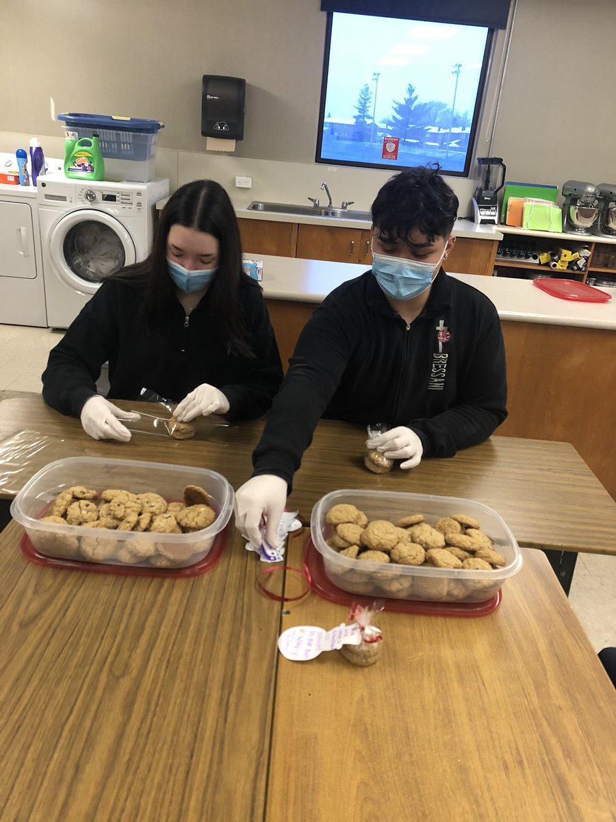 FBR_SOSC's tweet photo. Behind the scenes with the Culinary Events Club continued early this morning! Please bring your minimum donation of $2 and enjoy these yummy treats! Sales take place Thursday morning in the front foyer! Support ShareLife! @FrBressaniCHS https://t.co/w3BBxnXXW7