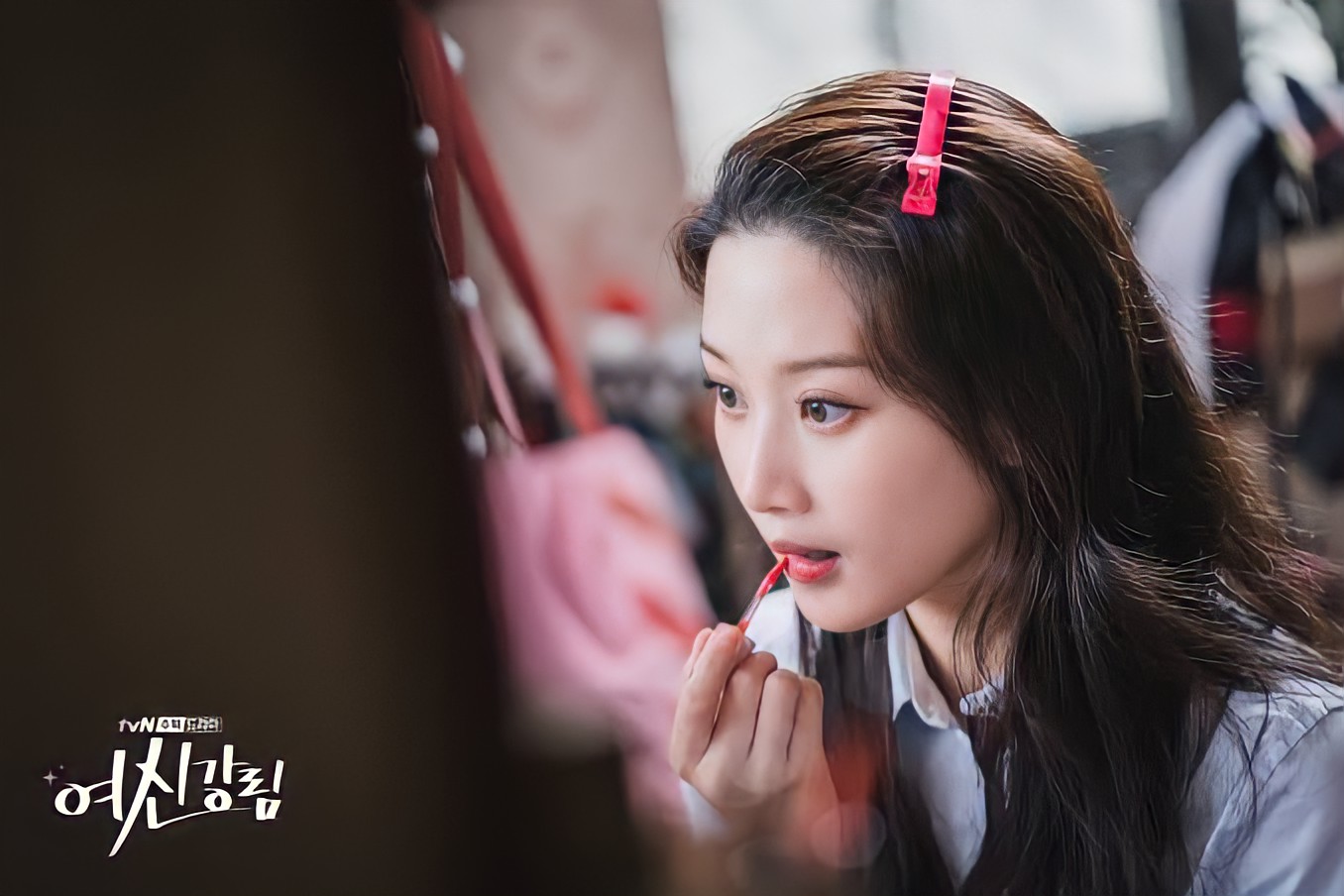 True Beauty Anniversary on Twitter: "Happy True Beauty 1st Anniversary ✨ Lim Jugyeong does a very natural makeup look that usually deceives others into believing that is her real face~ https://t.co/hwk2MofGZH" /