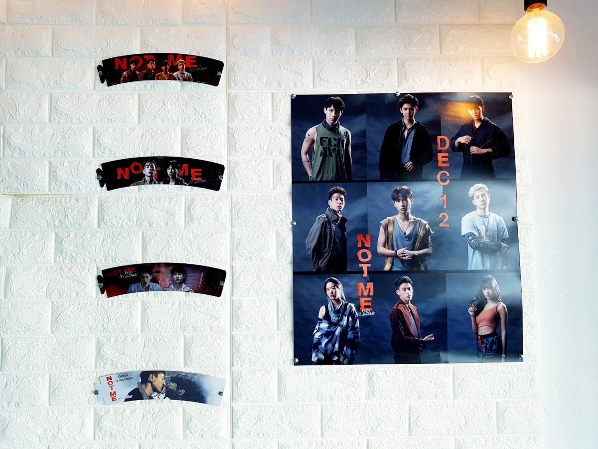 LETMEYOUR's tweet photo. เชียงใหม่ - ร้านหลากหลายแวะไปซื้อน้ำ/อาหาร รับ Cup Sleeve และ ถ่ายรูปกับมินิแกลลอรี่ โปรโมท Notme ได้เลยค่ะ

#NotMeSeries #ออฟกัน https://t.co/kBQOT0FPuI