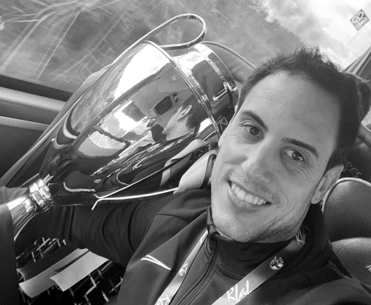 Roberto Elvira (@robfs2) on Twitter photo 