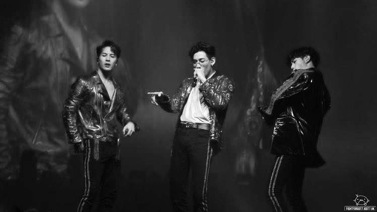 wangrjoon's tweet image. Rap Line 🖤
carrd: epiphoria.carrd.co