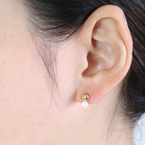 KAUNIS_JP's tweet photo. しばらく完売となっておりました、ジュエリーブランド Tenpchi の誕生石シリーズを再び作っていただきました！1月から12月までのそれぞれの誕生石で「ピアス」と「イヤリング」があります。こちらは「ピアス」です。https://t.co/P4pge2yg95 https://t.co/UHaAqzFzpY