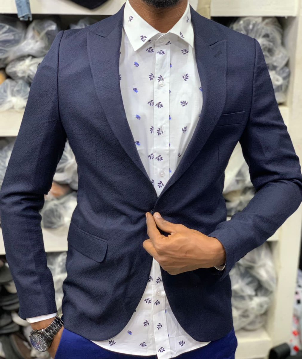 MohamedWiiz's tweet photo. @KaayMadiayela
 Veste Blazer
💰:25000f 
@MamadouJohn1 @Mr_lamine_6c
@Mowiizard  @salihateBihhh @Coumbah_GS @Nabyleu  @MbkNdiaye  @salihateBihhh @Papa_2Du @atoumanee @djibril_otaku  @AbyMbaye13 @ya_Ahmedd @dimpled_miss @MamiDia5 @AngelinoPapis @Awa_mouAbabacar https://t.co/jyIc6qSCuL