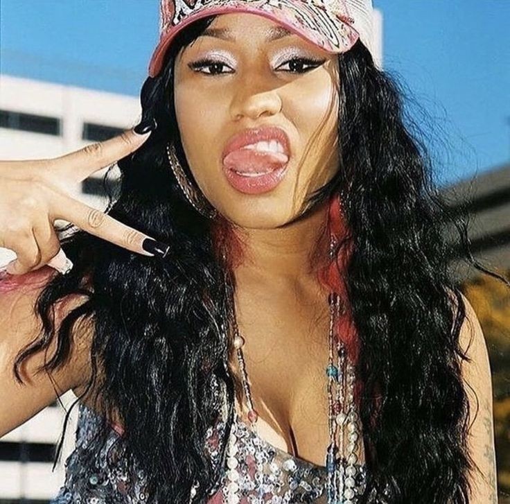 Happy birthday to the one and only QUEEN OF RAP/HIPHOP Nicki Minaj   enjoy your day boo we love youuuuu 