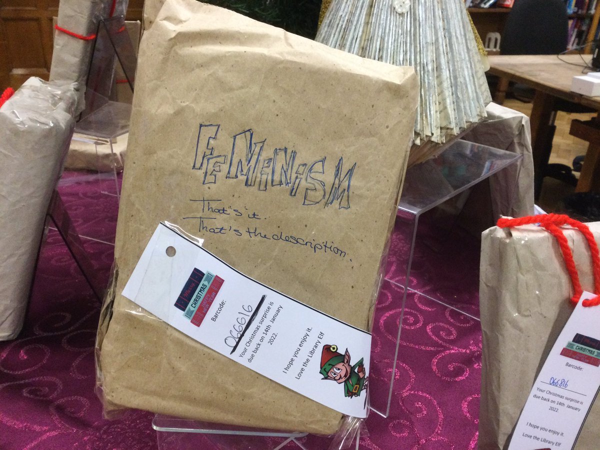 BSchLibrary's tweet photo. It has become a tradition @BoltonSch Girls’Division for the Book Club members to choose their favourite book and gift wrap it. Other girls then borrow the book unseen. Year 7 were intrigued this morning @BSGDEnglish @LynneDKyle @bsgdy7 https://t.co/hVeXrUSfDs