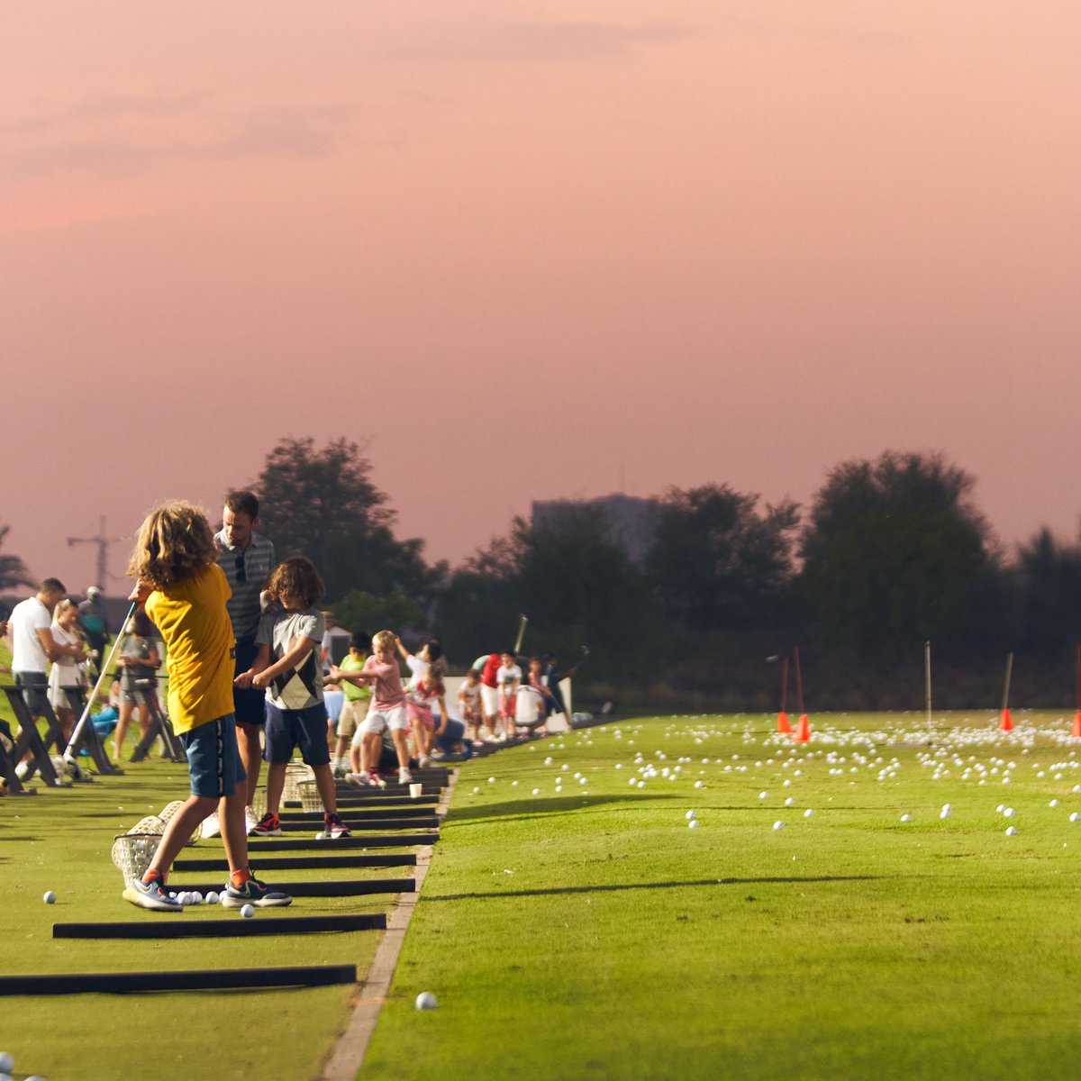 Our Festive Junior Camps will start on Sunday 12th December encompassing all areas of the golf game as well as lunch! 🎄⛳️

Prices starting from AED 900 for a 3-day camp. 

Learn more at dubaigolf.com/festive-junior…