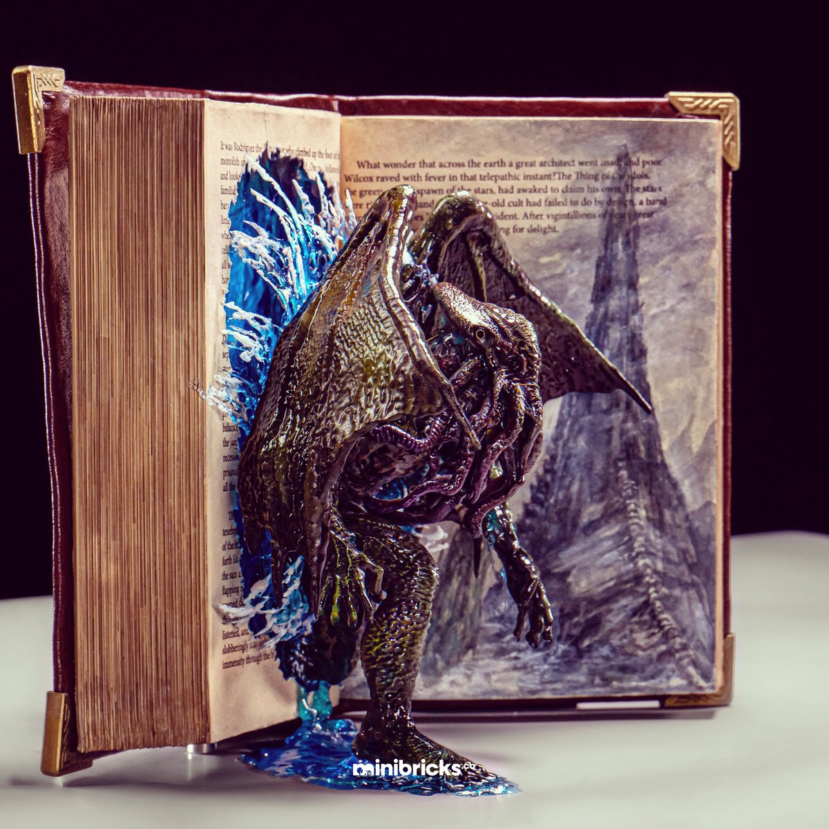 minibricks_co's tweet photo. Call of #Cthulhu #artistsontwitter #miniatures #minibricks https://t.co/aBaJOP5fGC