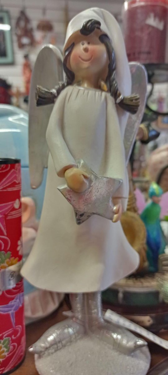 HighWickTraders's tweet photo. Looking for something different, an unusual gift maybe something unique. 

Check out The Curiosity Shop on Wickham St. 

#limerick #ATasteOfHighWickham #FeativeFeeling https://t.co/qPsSwg7taY