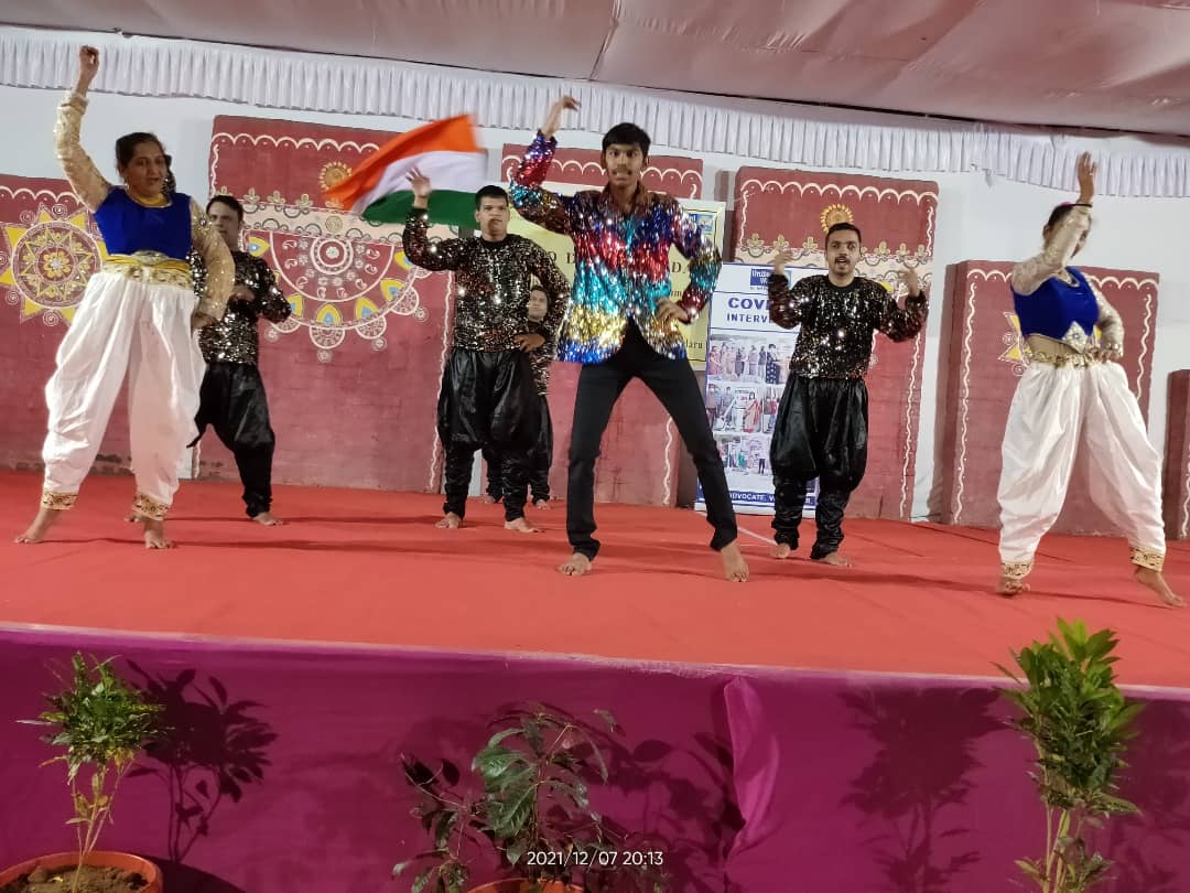 WayBaroda's tweet photo. For the World Disability Week celebration, a Cultural Program by Special Children was organised where differently abled children belonging to 11 NGOs participated enthusiastically.
#worlddisabilityweek #socialinclusion #UnitedWayWorldwide #UnitedWayIndia #LiveUnited https://t.co/zyk480UXfL