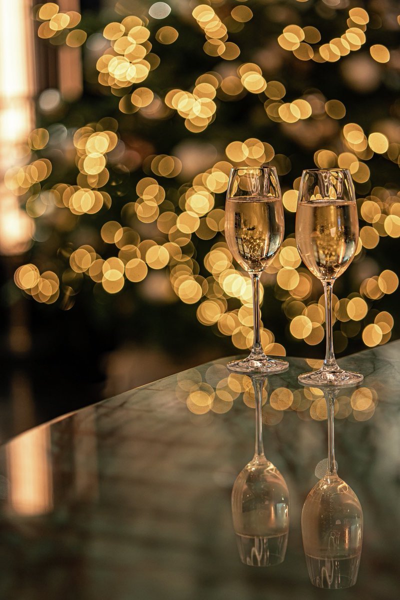 Now that’s how you get on the nice list this Christmas .... a <a href="/GordonRamsayGRR/">Gordon Ramsay Restaurants</a> gift !! See bit.ly/2PcQhr1 to shop Gx