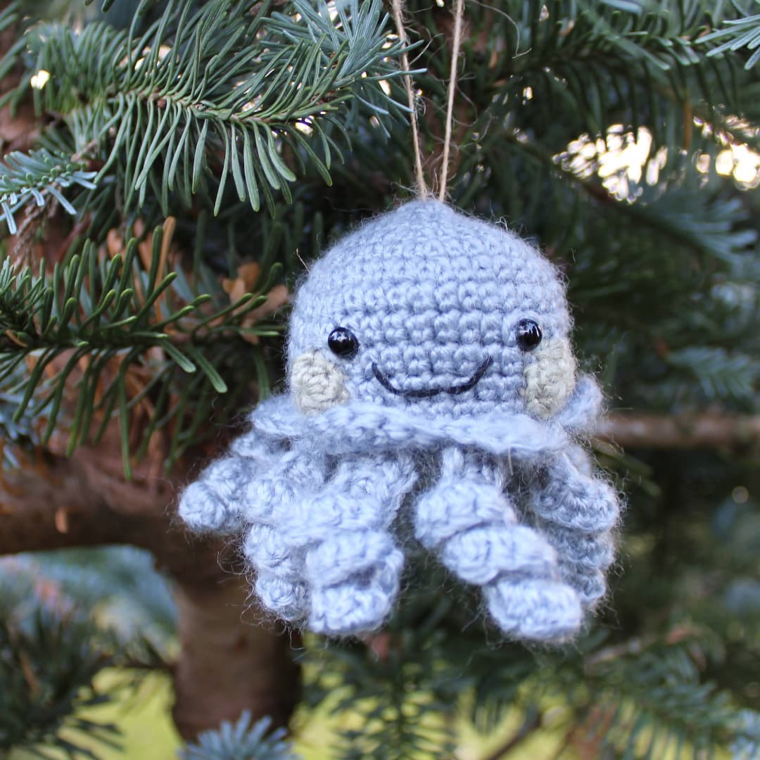Hobbycraft's tweet photo. The @knitcrafthq Christmas CAL is well under way, and we've loved seeing everyone's progress! @lbwright22 has been sharing their daily crochet creations on Instagram - take a look below.

Find out more: https://t.co/UckL5wd3rC

#Hobbycraft #Knitcraft https://t.co/lHclIt622B