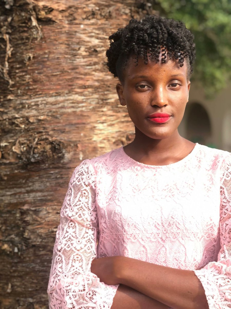booksbybluebird's tweet photo. Huge congrats to @vanessa_vash, named one of the @FT’s 25 most influential women of 2021. We’re proud to have published her fantastic memoir-meets-manifesto A BIGGER PICTURE in such an incredible year for the tireless climate campaigner. https://t.co/1DbFD7okyO https://t.co/vQPyZkLFwv