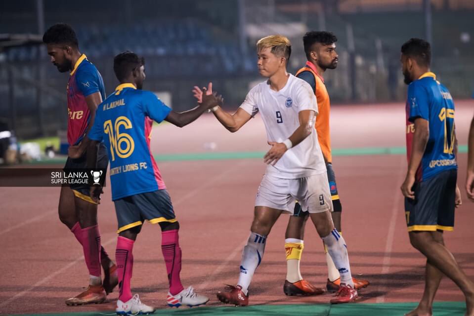 chicalita1126's tweet photo. 2021.12.6
Sri Lanka Super League🇱🇰
Week 4
vs Up Country Lions FC
1-0 ○
+3 points🔥
#srilanka #seahawksfc #CT9 #football #soccer #chicalitatv #LIFE https://t.co/5EC0jd0NEH