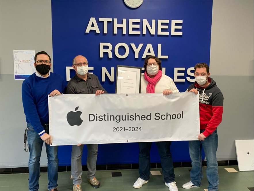 L’Athénée Royal de Nivelles obtient le statut « Apple Distinguished School ». Il fait désormais partie d’un réseau de plus de 500 écoles du monde entier qui innovent en prônant le #numérique dans leur #enseignement.econocom.be/fr/newsroom/la…