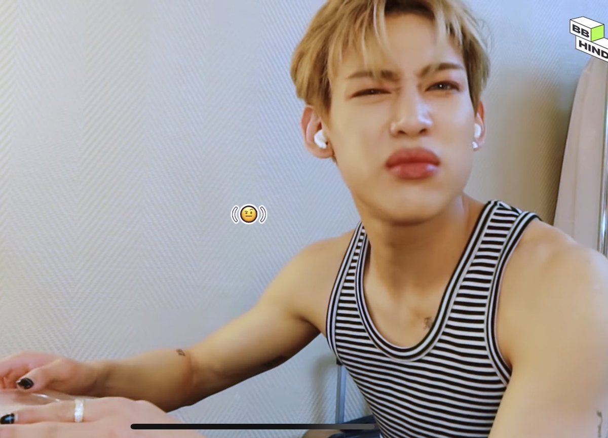 งอแงมาก อยากบีบปาก นี่แหนะ 🤏🏻🤏🏻🤏🏻 <a href="/BamBam1A/">BamBam</a> #BamBam @BAMBAMxABYSS