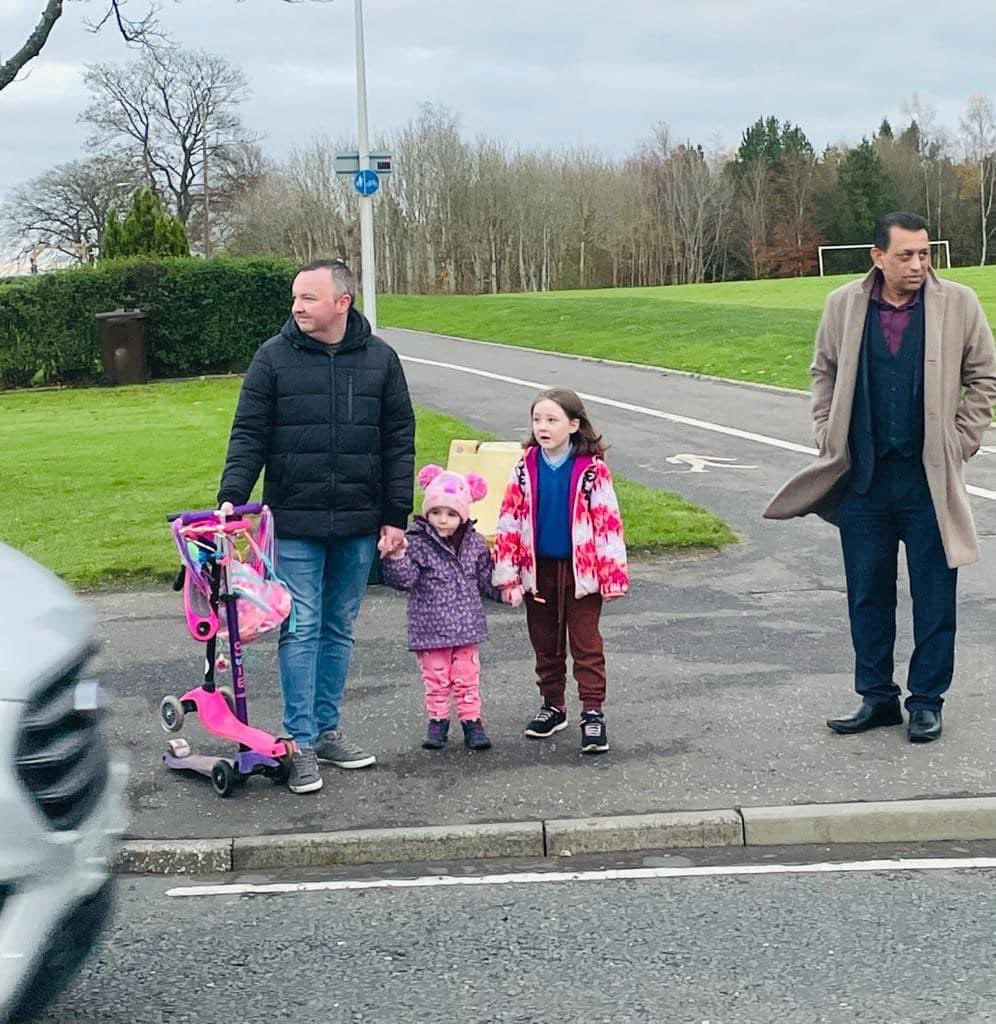 FoysolChoudhury's tweet photo. I visited Polkemmet Rd in Whitburn to witness the problems Mr Mallon has crossing the road with his children to their school @StJosephspswhit.  Despite pressure from #WestLothianCouncil and local residents, developers have not delivered the promised crossing in 2018. #Actionnow! https://t.co/4Jogu3hwcx
