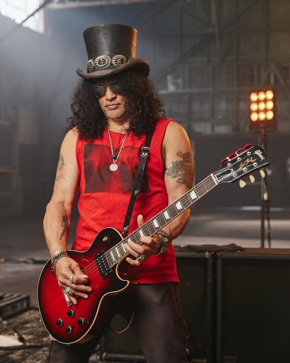 SlashNews1's tweet photo. Reposted from @slash Enter to win an Epiphone Les Paul Standard signed by Slash. Increase your chances of winning by streaming #TheRiverIsRising and #FillMyWorld, and pre-saving the album ‘4’.
Go to https://t.co/KvyLMVLLTc
to enter and learn more. #slashnews https://t.co/Ep1dSGiU7W