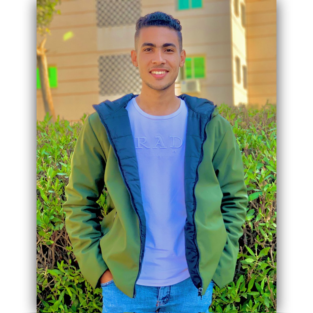 اللهم الخير الذي يعانق حياتي دايما وابدا♥♥
#صورة_ملف_شخصي_جديدة