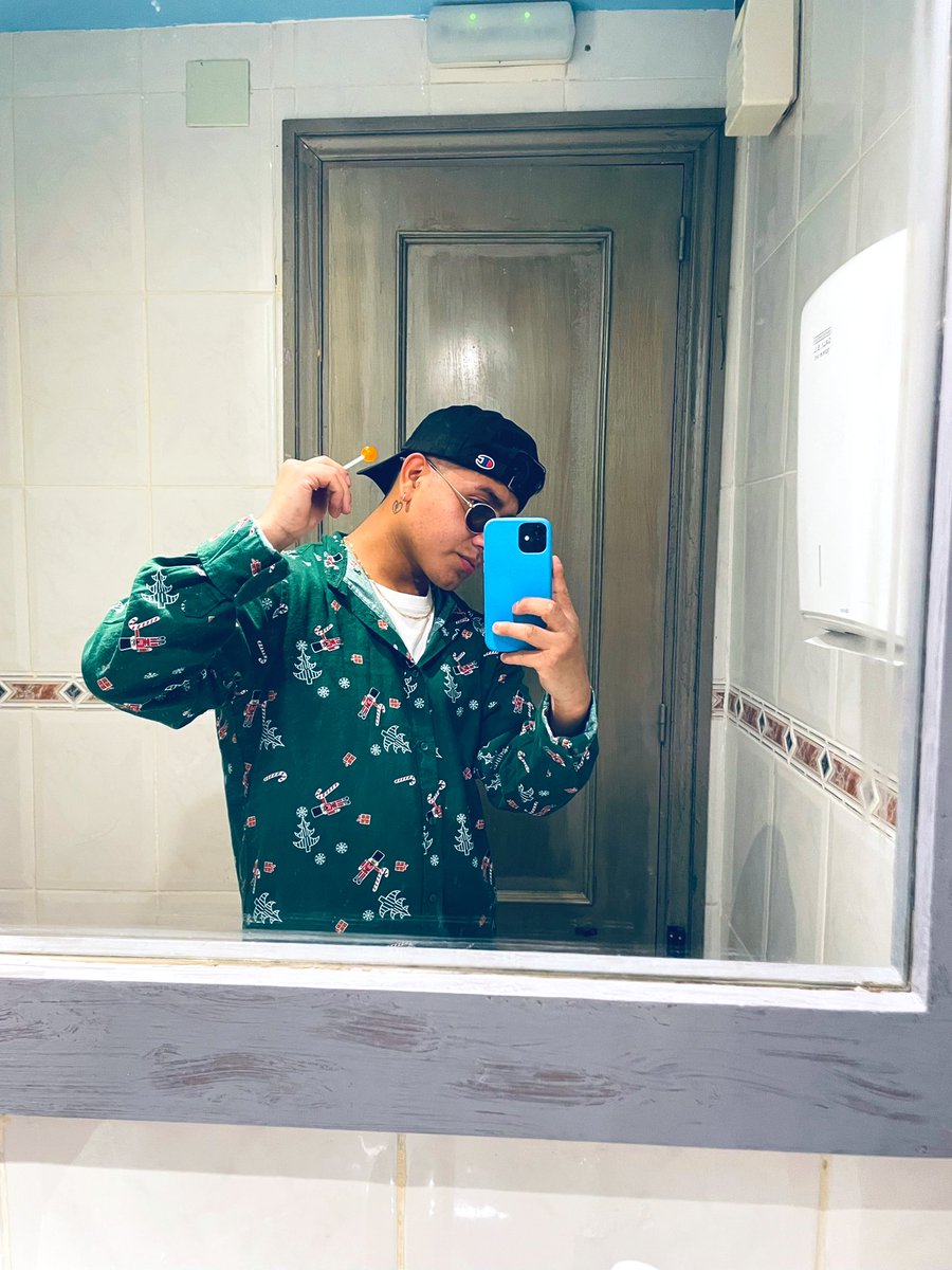 GonzaFranco_'s tweet photo. 🎄 🍭 https://t.co/MBG1CpnZHG
