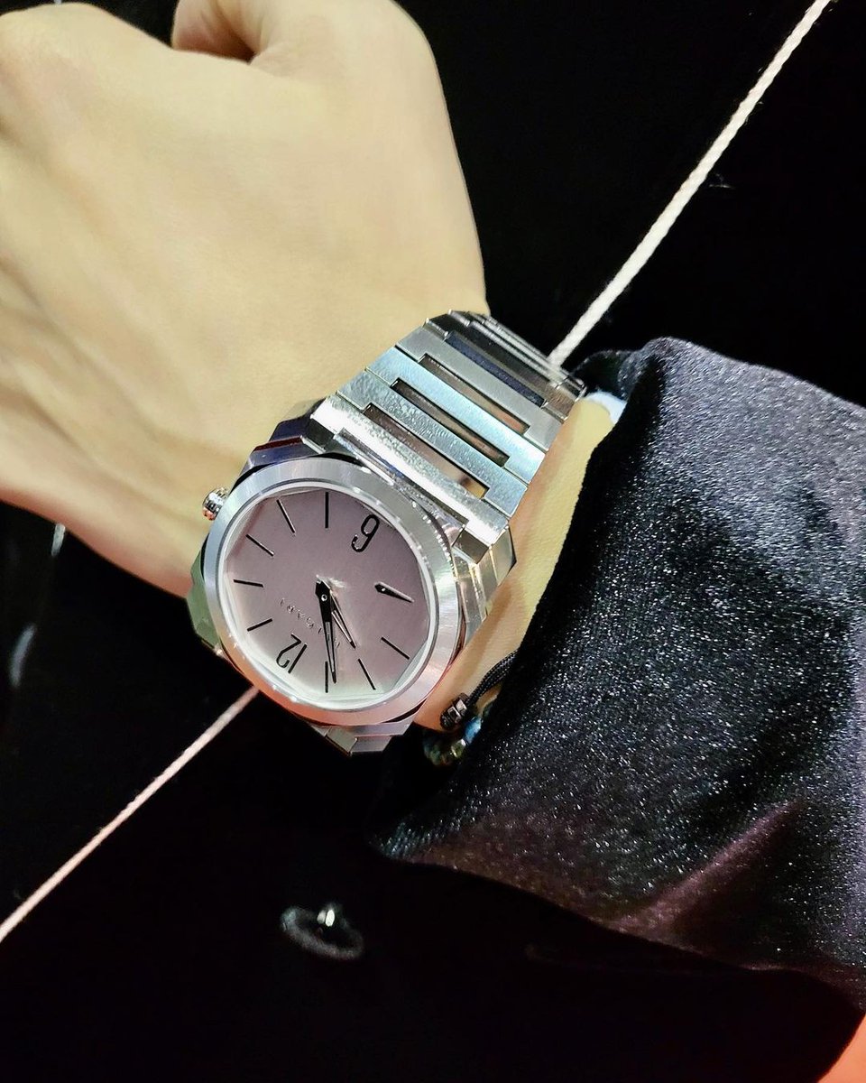 [📱] 녤스타그램 211208
instagram.com/p/CXOFN_UpMFh

⌚✨
 ad 불가리 bvlgari 옥토피니씨모워치

#강다니엘 #KANGDANIEL
