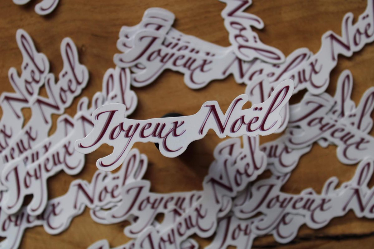 ateliermanille's tweet photo. Sobre mais efficace, le Joyeux Noël se devait d’être présent ❤️🎁

À retrouver sur Etsy : https://t.co/mbOAjyZ9Zo https://t.co/KvaHwYepR2