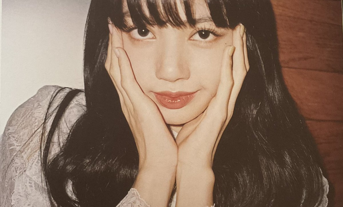vousjay's tweet photo. so cute :)
I vote #MAMAVOTE #lisa https://t.co/i1tW0FGG2I