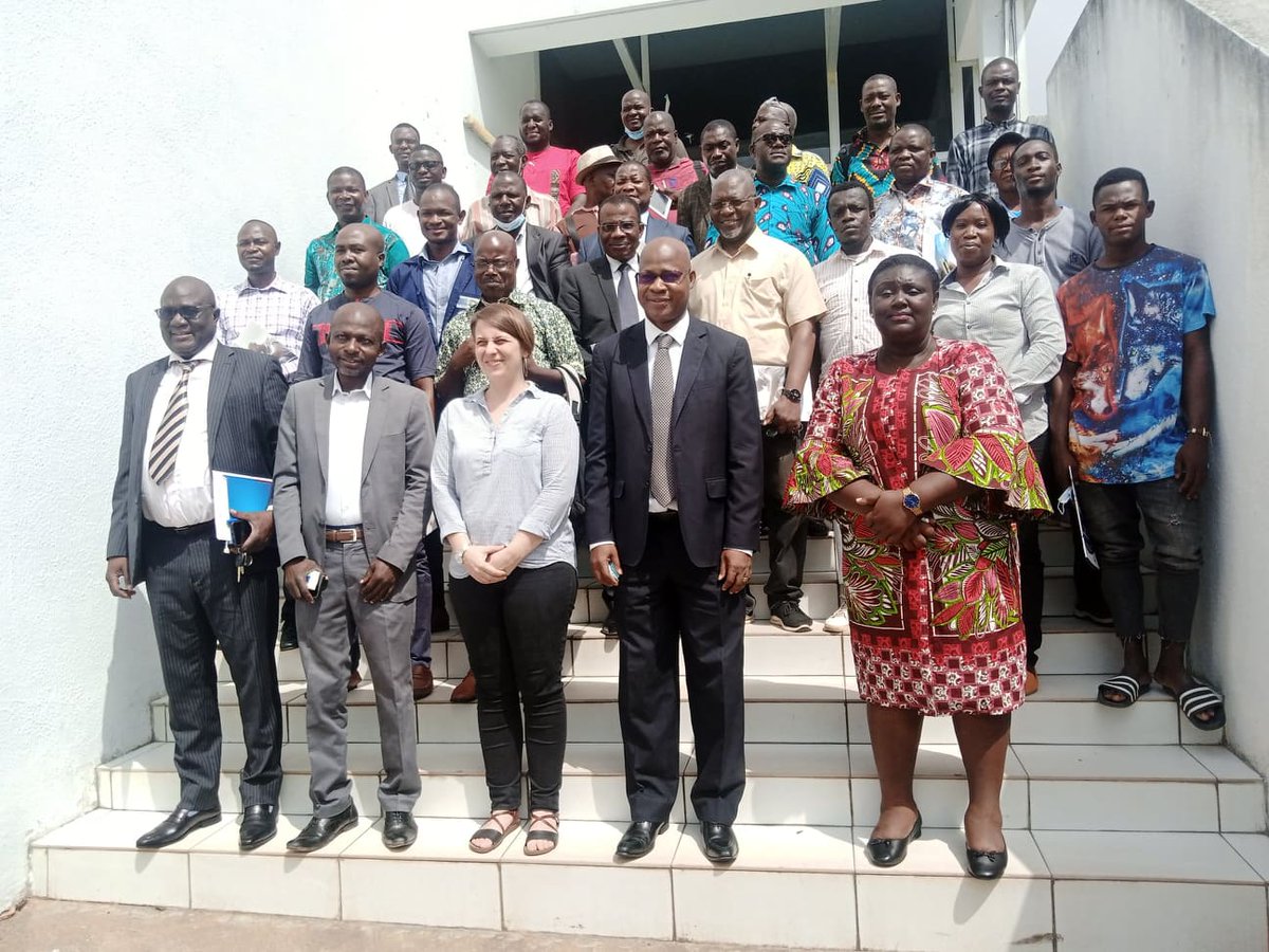 ipnetp's tweet photo. Journée Portes Ouvertes à l'@ipnetp sur la formation en installation sanitaire et électricité photovoltaïque #PFPISPV #giz #ETFP #civedu #kpakpatoya #civ #BMZ #sequa https://t.co/7hylUQgbs9