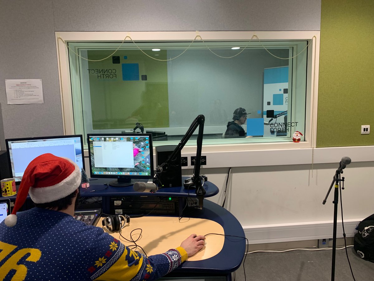 ConnectForthFVC's tweet photo. Getting festive in the Radio Studio, the countdown to Christmas is on! #cfradio #festiveforth #forstudentsbystudents #forthvalleycollege #connectforth #radio https://t.co/NCEbQomcOG