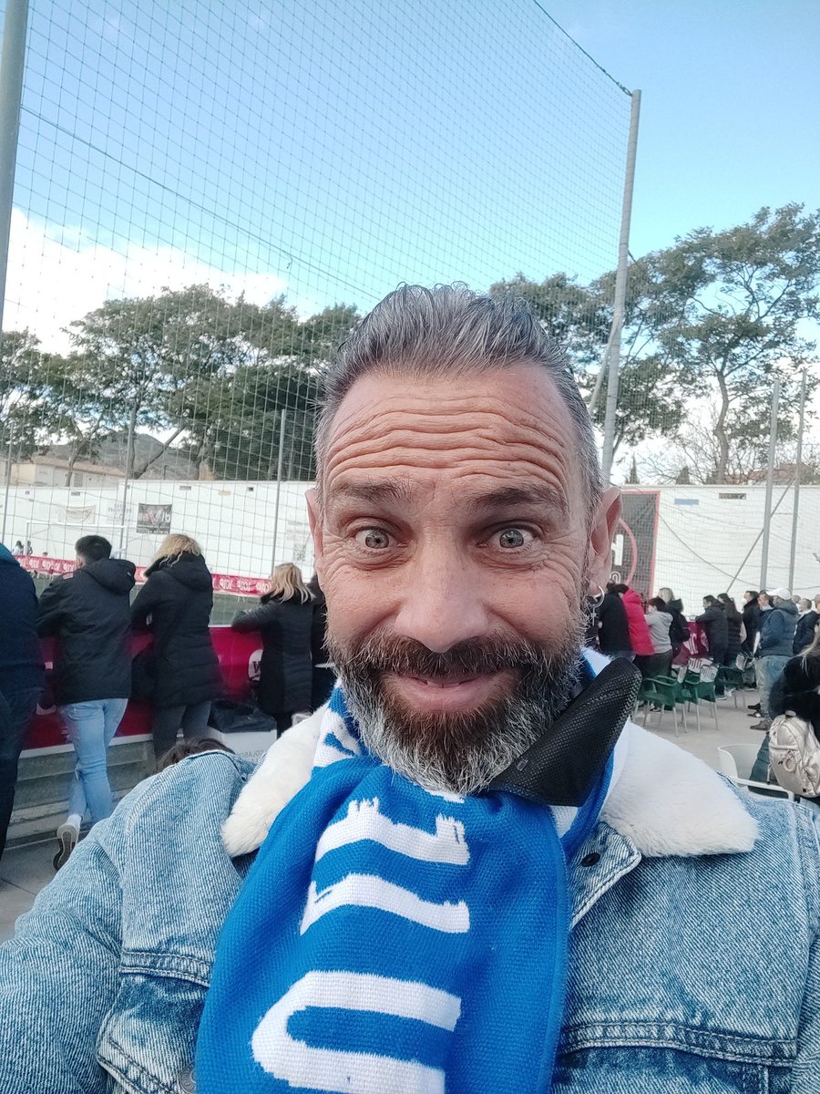 salme1080's tweet photo. #TorneoMálaga #RecreCantera #AlevínA
Y pendiente del @recreoficial vamoooooos 💙🤍💙 https://t.co/ASuD5lYyVN