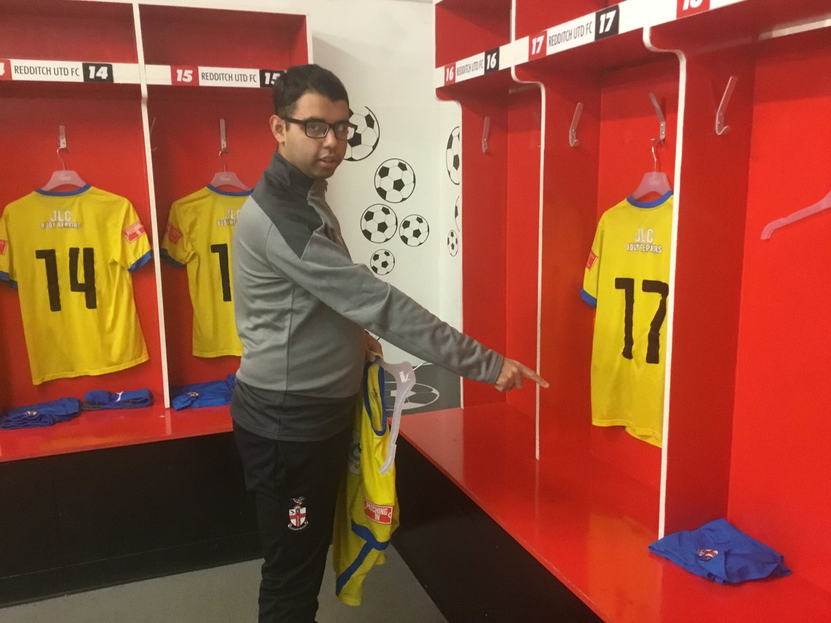 HbvcTeam's tweet photo. Behind the scenes Usman was setting up the kits for the match on that we played on Thursday. #HBVC #Walsall @Walsall_College https://t.co/P9uK6718Ot