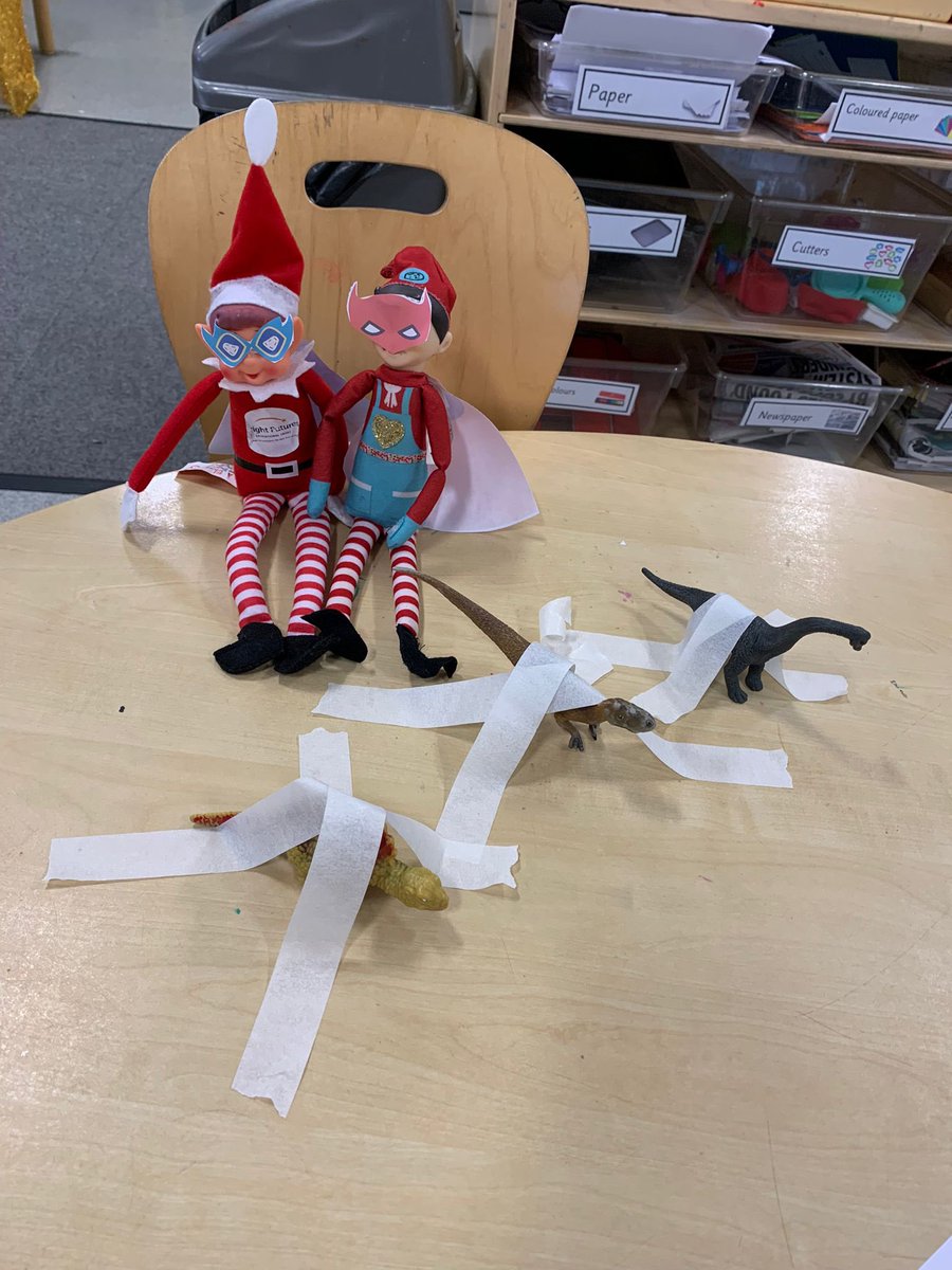 StanleyGrovePA's tweet photo. Oh no! Can the elves save the dinosaurs before we start maths?#superelf #eyfs #BrightFuturesElfEscapades #BrightFuturesFestiveFun https://t.co/qDYEMyXFdp