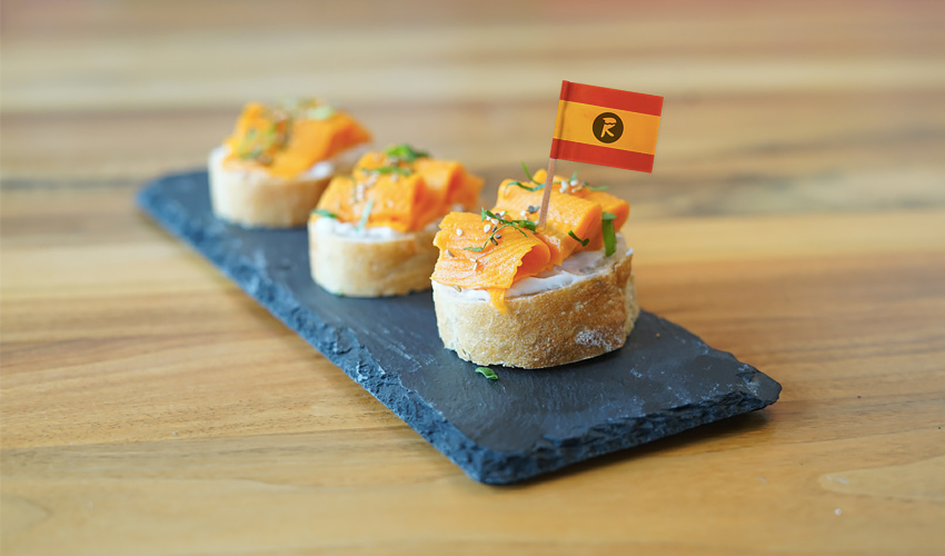 La startup austriaca #RevoFoods, que está detrás del salmón vegano impreso en #3D, ahora llega a España para ofrecer sus productos en Madrid y Barcelona. 🍣 ¡La empresa afirma que ha elegido este primer país debido a la excepcional tradición culinaria! 🇪🇸
imprimalia3d.com/node/11619