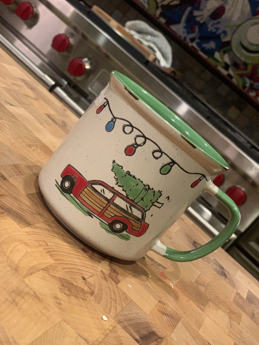 mrspratt2nd's tweet photo. Hey, @techcoachelrod, I am ready for the morning with my favorite mug and coffee. Today better watch out. I’ll ready. Let’s do this!! #twitterbattle21 #teamelrod #prattspals #creechpride #galrod https://t.co/ABv1ZNvueV