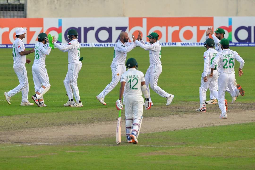 ZoiHashmi1's tweet photo. Our team never fails to deliver in challenging situations, what a performance once again Mashallah. Well played boys and special credits to 
@SajidKhan244
Clapping hands sign Congratulations @babarazam258 and  everyone on the series win Flag of PakistanRaising hands👏 #PAKvBAN https://t.co/2QnnFwO7pX
