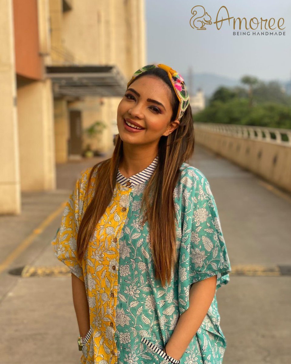 AmoreeIndia's tweet photo. The trendiest design of the season amongst the celebs is here.😍😍
Want one for yourself too?
Just DM us and get yours today.
.
.
#amoree #amoreeindia #trendingnow #celebrityfashion #shopnow #trendiestdesigns #celebrityspecial #fashionlover #poojabanerjee #celebritymodel https://t.co/PwYg1B96yB